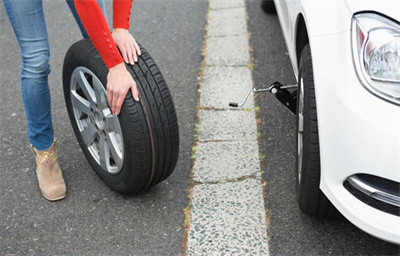 界首东营区道路救援